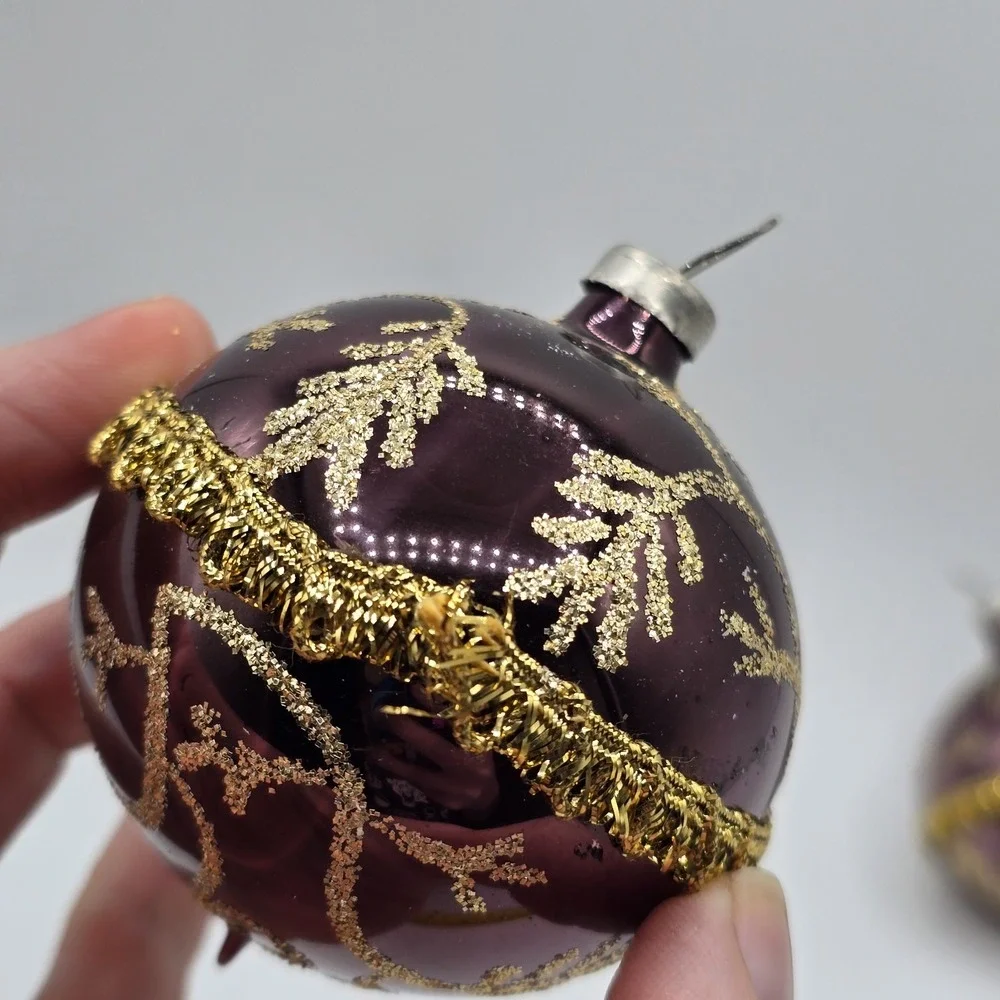 2 Vtg Glass Ball Christmas Ornaments Purple Gold Hand Blown‎ Unique